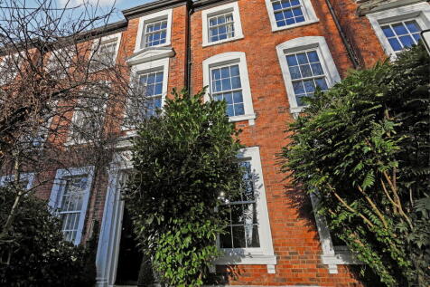 Ashgate Road 8 bed townhouse for sale