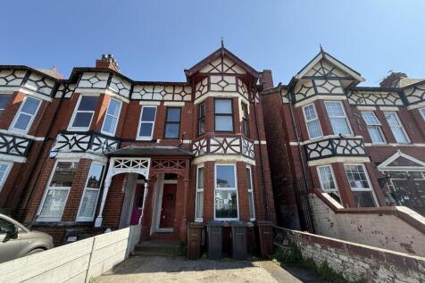 Southport PR8 1 bed ground floor flat for sale