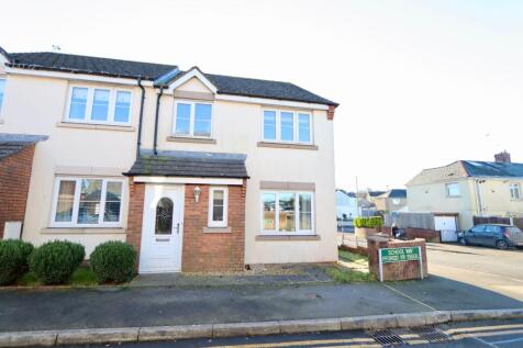 School Way, Blackwood, NP12 3 bed semi