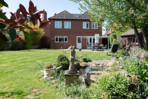 Lower Moor, Pershore WR10 4 bed detached house for sale