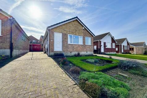 Wood Street, South Hiendley, Barnsley... 2 bed detached bungalow for sale