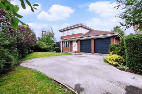 Oaks Wood Drive, Darton, Barnsley 4 bed detached house for sale