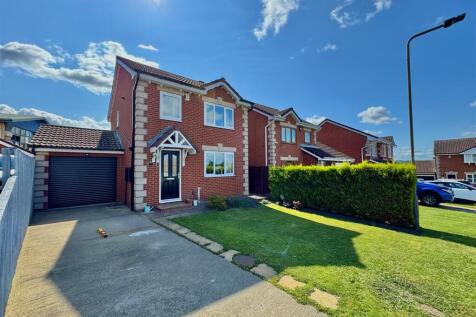 Beaulieu View, Mapplewell 3 bed detached house for sale