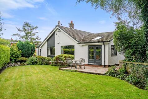 3 bedroom detached bungalow for sale