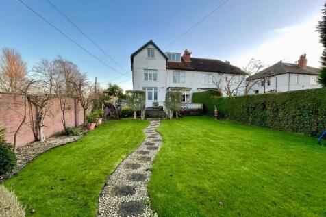 4 bedroom semi-detached house for sale