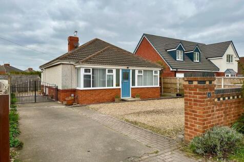 4 bedroom bungalow for sale