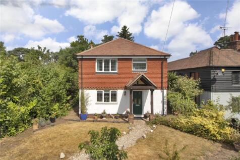 Maidstone Road, Wrotham Heath... 3 bed detached house for sale