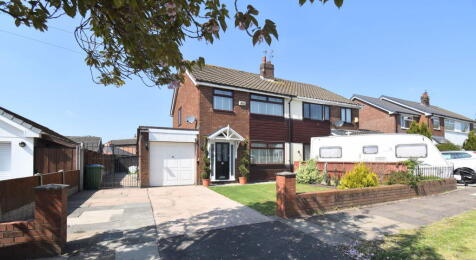 3 bedroom semi-detached house for sale