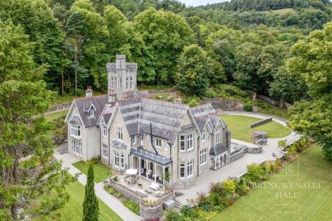 Llanfair Road, Abergele, LL22 6 bed detached house for sale