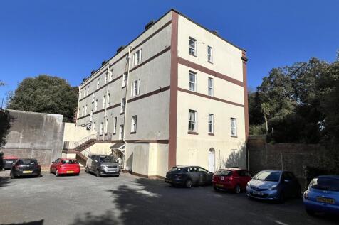 Flat 11, St. Marys Court, Berry... 1 bed flat for sale