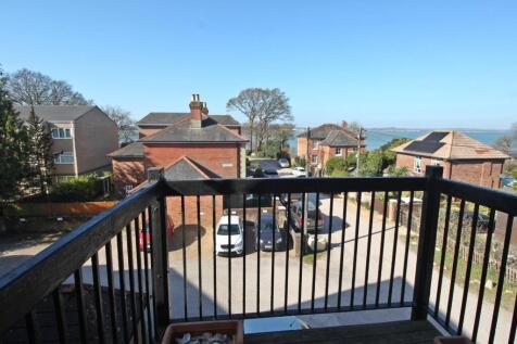 York Road, Netley Abbey, Southampton 2 bed apartment for sale