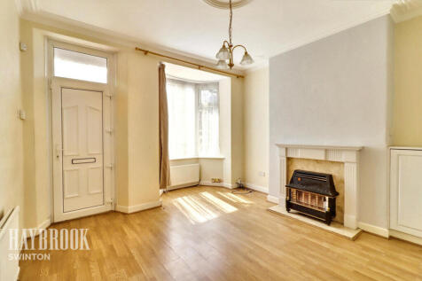 Cliffield Road, Swinton 2 bed terraced house for sale