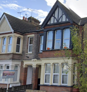 Whitegate Road, Southend On Sea SS1 3 bed flat for sale
