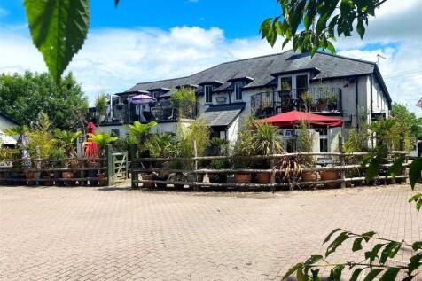 Brandis Corner, Holsworthy, Devon, EX22 13 bed country house for sale