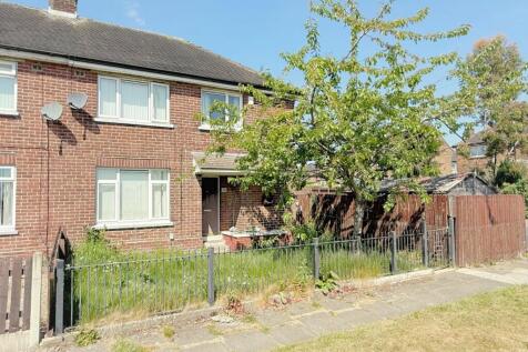 Greentrees, Woodside, Bradford, BD6 3 bed semi