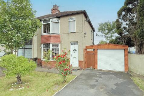 Mayo Road, Off Rooley Lane, Bradford... 3 bed semi