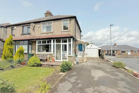 Beacon Road, Wibsey, Bradford, BD6 3 bed semi