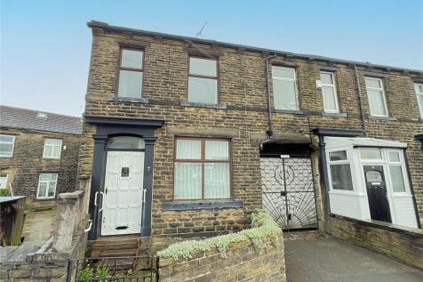 Intake Road, Undercliffe, Bradford, BD2 2 bed terraced house for sale