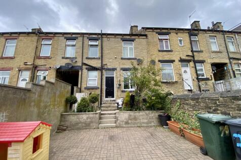 Boldshay Street, Bradford, BD3 2 bed terraced house for sale