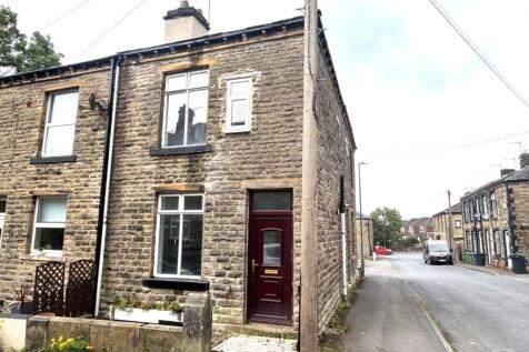 Allen Croft, Birkenshaw, Bradford... 2 bed terraced house for sale