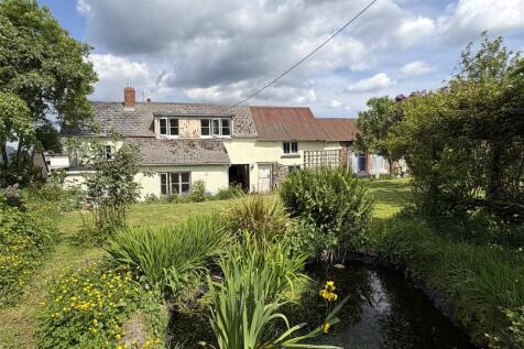 East Knowstone, South Molton, Devon... 3 bed detached house for sale