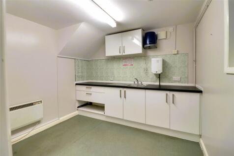 New Road, Torrington, Devon, EX38 2 bed apartment for sale