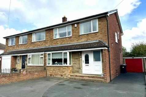 Sunny Bank Walk, Mirfield, West... 3 bed semi