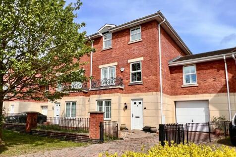 4 bedroom house for sale