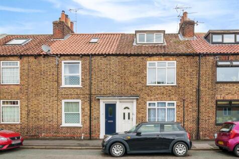 8 St. Johns Road, Driffield, YO25 6RG 3 bed terraced house for sale