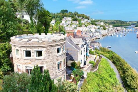 West Looe PL13 5 bed detached house for sale