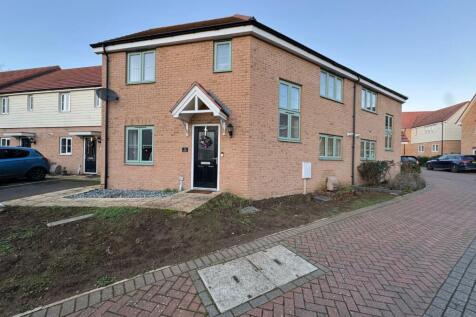 Kitchener Grove, Potton SG19 3 bed house for sale