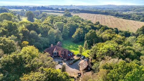 Detached house for sale