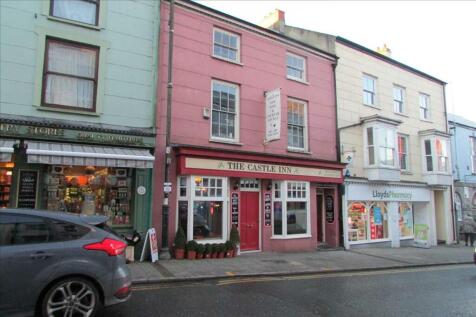 4 bedroom property for sale