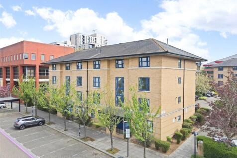 North Row, Milton Keynes... 2 bed apartment for sale