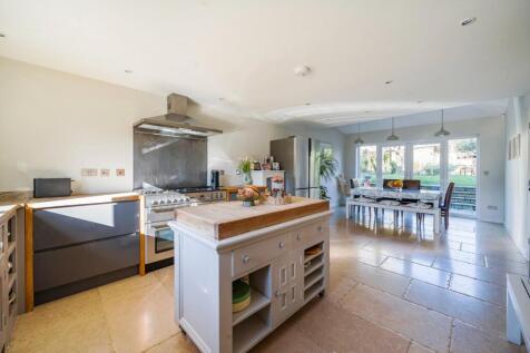 Seven Waters, Seven Waters, Leonard... 5 bed semi