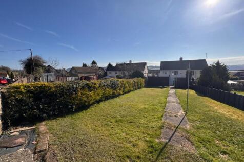 Field Road, Field Road, Whiteshill... 3 bed semi