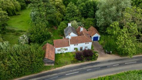 3 bedroom cottage for sale