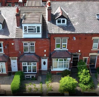 5 bedroom terraced house for sale