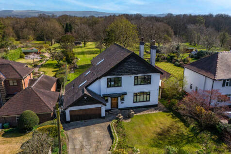 5 bedroom detached house for sale