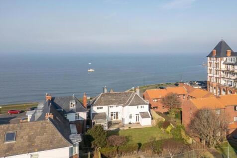 North Promenade, Whitby YO21 5 bed detached house for sale