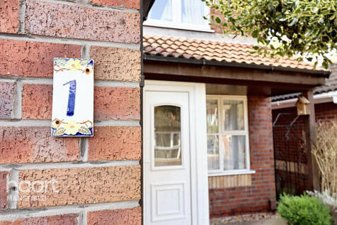 Chepstow Walk, Mansfield 3 bed detached house for sale
