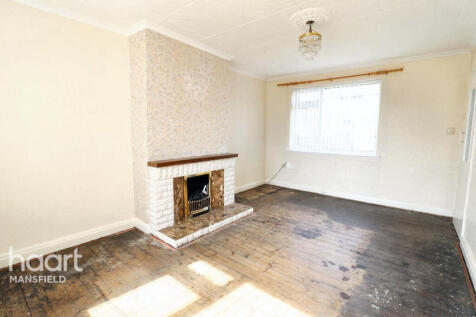Haywood Avenue, Mansfield 2 bed terraced house for sale