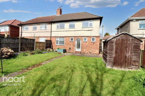 Haywood Avenue, Mansfield 2 bed terraced house for sale