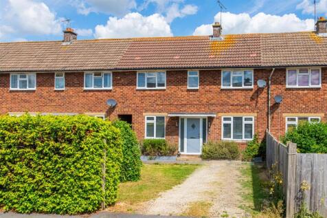 Terraced house for sale