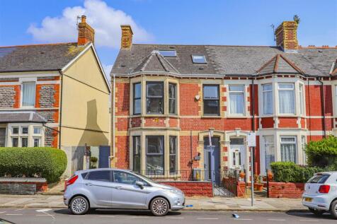 Court Road., Barry 4 bed house for sale