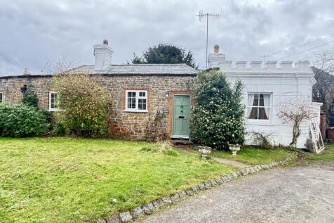 3 bedroom bungalow for sale