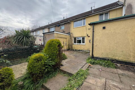 Castle Court, Church Village... 3 bed terraced house for sale