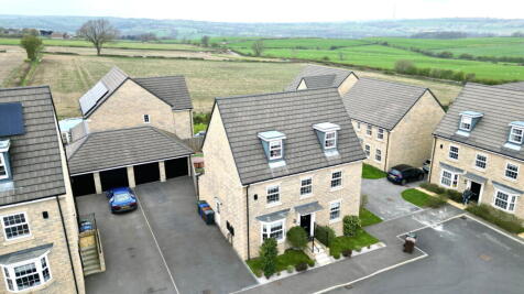 5 bedroom detached house for sale