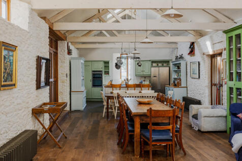 Brixham, Devon 6 bed detached house for sale