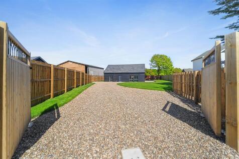 3 bedroom barn conversion for sale